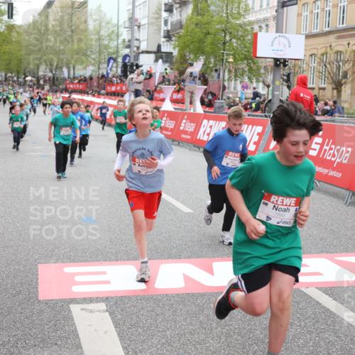25.04.2026 - Das Zehntel Strokosch-Dieckow http://msf.ph/oto/9620712 25.04.2026 10:55:46 Ziel 5370, 5798, 5857, 5923, 5959, 6322, 6404, 6406, 7837, 7893 meine-sportfotos.de