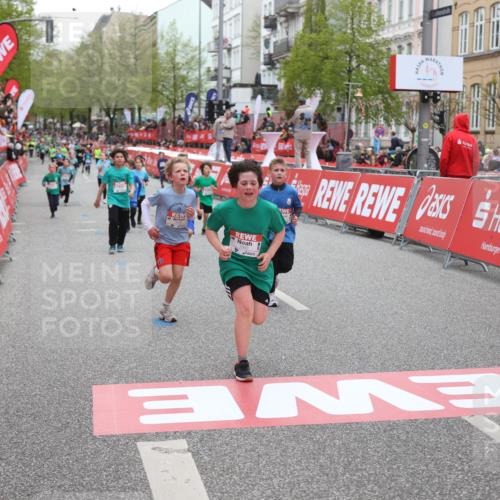25.04.2026 - Das Zehntel Strokosch-Dieckow http://msf.ph/oto/9620776 25.04.2026 10:55:45 Ziel 5370, 5726, 5798, 5857, 6217, 6322, 6404, 6406, 7893 meine-sportfotos.de