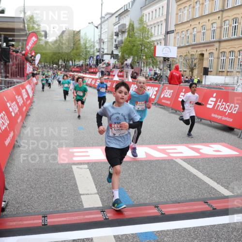 25.04.2026 - Das Zehntel Strokosch-Dieckow http://msf.ph/oto/9620824 25.04.2026 10:55:43 Ziel 5370, 5726, 5798, 5802, 5857, 6026, 6217, 6404, 6666, 6748, 7893, 7925 meine-sportfotos.de
