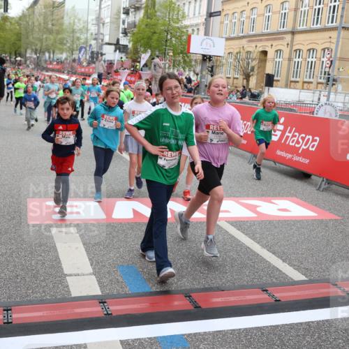 25.04.2026 - Das Zehntel Strokosch-Dieckow http://msf.ph/oto/9620947 25.04.2026 11:00:19 Ziel 5340, 5525, 5649, 5702, 5799, 5858, 5911, 5951, 5972, 6196, 6285, 6483, 6536, 6541, 6546, 6573, 6581, 6584, 6597, 6602, 6950, 6998, 7140, 7174, 7179, 7219, 7286, 7298, 7993 meine-sportfotos.de