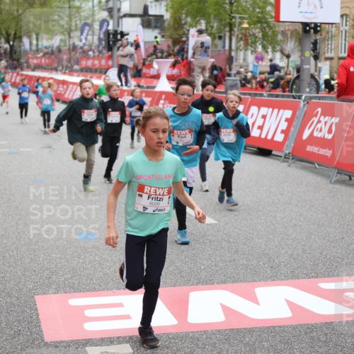 25.04.2026 - Das Zehntel Strokosch-Dieckow http://msf.ph/oto/9621088 25.04.2026 10:55:37 Ziel 5108, 5132, 5360, 5726, 5770, 5778, 5802, 5805, 6026, 6217, 6499, 6514, 6539, 6543, 6636, 6653, 6666, 6748, 7130, 7717, 7925 meine-sportfotos.de