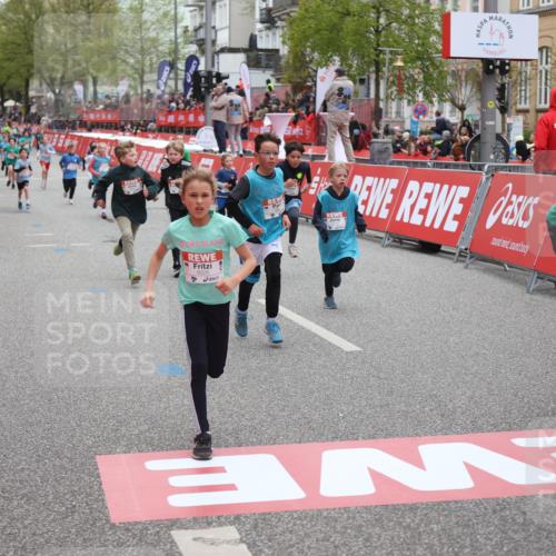 25.04.2026 - Das Zehntel Strokosch-Dieckow http://msf.ph/oto/9621112 25.04.2026 10:55:36 Ziel 5108, 5132, 5360, 5770, 5778, 5802, 5805, 6026, 6386, 6499, 6514, 6539, 6543, 6636, 6653, 6666, 6748, 7130, 7717, 7925 meine-sportfotos.de