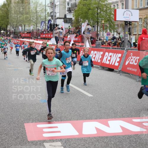 25.04.2026 - Das Zehntel Strokosch-Dieckow http://msf.ph/oto/9621124 25.04.2026 10:55:36 Ziel 5108, 5132, 5360, 5770, 5778, 5802, 5805, 6026, 6386, 6499, 6514, 6539, 6543, 6636, 6653, 6666, 6748, 7130, 7717, 7925 meine-sportfotos.de