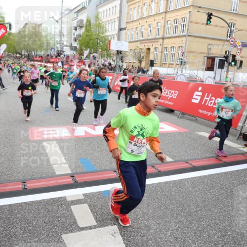 25.04.2026 - Das Zehntel Strokosch-Dieckow http://msf.ph/oto/9621203 25.04.2026 11:00:16 Ziel 5340, 5525, 5649, 5799, 5858, 5912, 5951, 5972, 6005, 6029, 6285, 6541, 6581, 6584, 6585, 6597, 6602, 6605, 6824, 6825, 6950, 7219, 7286, 7298, 7421, 7611 meine-sportfotos.de