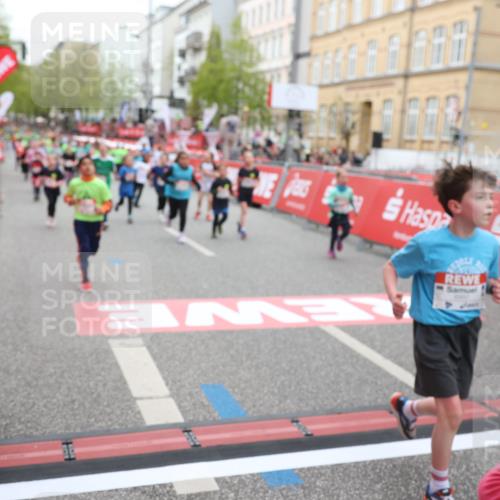 25.04.2026 - Das Zehntel Strokosch-Dieckow http://msf.ph/oto/9621300 25.04.2026 11:00:14 Ziel 5182, 5193, 5340, 5525, 5649, 5858, 5912, 5951, 6005, 6029, 6554, 6585, 6602, 6605, 6824, 6825, 6950, 7219, 7286, 7289, 7298, 7421, 7611 meine-sportfotos.de