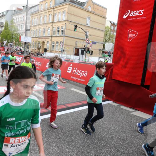 25.04.2026 - Das Zehntel Strokosch-Dieckow http://msf.ph/oto/9621460 25.04.2026 11:00:12 Ziel 5182, 5193, 5510, 5525, 5649, 5817, 5858, 5912, 5916, 6005, 6029, 6063, 6554, 6585, 6602, 6605, 6824, 6825, 6911, 6950, 7219, 7289, 7298, 7421, 7611 meine-sportfotos.de