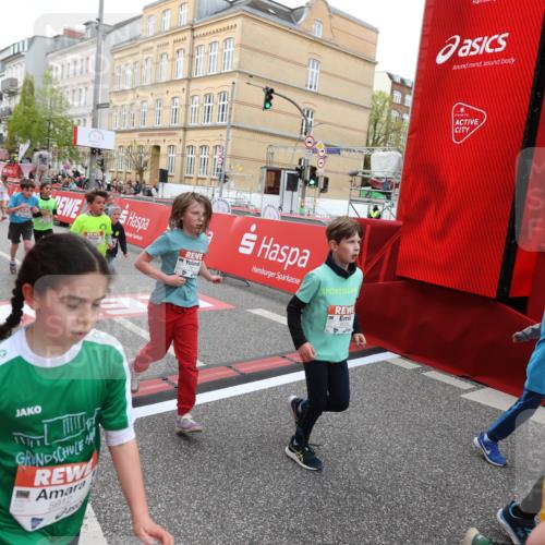 25.04.2026 - Das Zehntel Strokosch-Dieckow http://msf.ph/oto/9621472 25.04.2026 11:00:12 Ziel 5182, 5193, 5510, 5525, 5649, 5817, 5858, 5912, 5916, 6005, 6029, 6063, 6554, 6585, 6602, 6605, 6824, 6825, 6911, 6950, 7219, 7289, 7298, 7421, 7611 meine-sportfotos.de