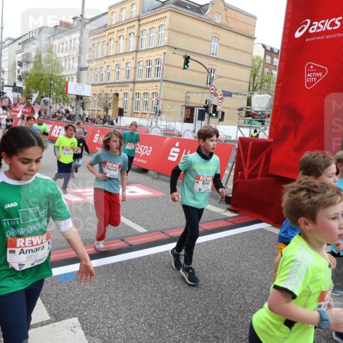 25.04.2026 - Das Zehntel Strokosch-Dieckow http://msf.ph/oto/9621499 25.04.2026 11:00:12 Ziel 5182, 5193, 5510, 5525, 5649, 5817, 5858, 5912, 5916, 6005, 6029, 6063, 6554, 6585, 6602, 6605, 6824, 6825, 6911, 6950, 7219, 7289, 7298, 7421, 7611 meine-sportfotos.de