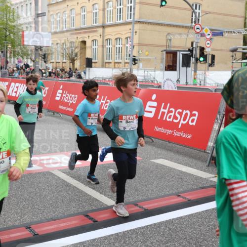 25.04.2026 - Das Zehntel Strokosch-Dieckow http://msf.ph/oto/9621640 25.04.2026 11:00:10 Ziel 5182, 5187, 5193, 5339, 5510, 5581, 5817, 5912, 5916, 6005, 6029, 6047, 6063, 6554, 6585, 6605, 6824, 6825, 6911, 7289, 7421, 7593, 7611, 7622, 7965 meine-sportfotos.de