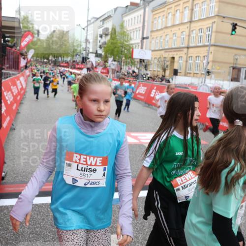 25.04.2026 - Das Zehntel Strokosch-Dieckow http://msf.ph/oto/9621854 25.04.2026 11:00:08 Ziel 5182, 5187, 5193, 5296, 5339, 5418, 5459, 5510, 5581, 5704, 5817, 5916, 6005, 6047, 6063, 6554, 6824, 6825, 6911, 7147, 7289, 7421, 7593, 7622, 7663, 7794, 7965 meine-sportfotos.de