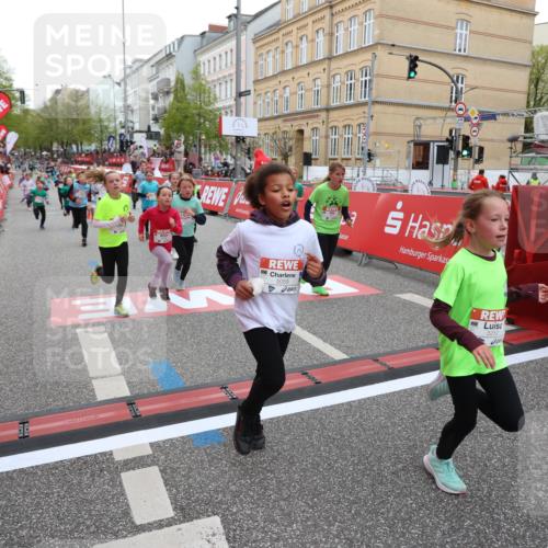 25.04.2026 - Das Zehntel Strokosch-Dieckow http://msf.ph/oto/9621905 25.04.2026 10:55:26 Ziel 5059, 5252, 5421, 5432, 5445, 5754, 6094, 6102, 6107, 6109, 6557, 6880, 7097, 7102, 7256, 7341, 7655, 7813, 7851, 7905, 8008 meine-sportfotos.de