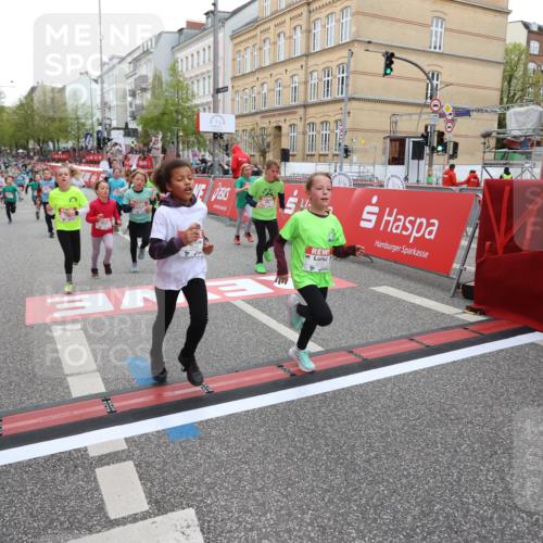 25.04.2026 - Das Zehntel Strokosch-Dieckow http://msf.ph/oto/9621931 25.04.2026 10:55:26 Ziel 5059, 5252, 5421, 5432, 5445, 5754, 6094, 6102, 6107, 6109, 6557, 6880, 7097, 7102, 7256, 7341, 7655, 7813, 7851, 7905, 8008 meine-sportfotos.de