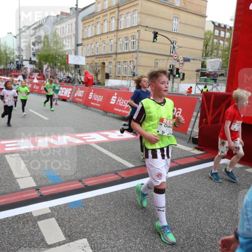 25.04.2026 - Das Zehntel Strokosch-Dieckow http://msf.ph/oto/9622035 25.04.2026 10:55:24 Ziel 5059, 5252, 5421, 5432, 5445, 5847, 6102, 6107, 6109, 6127, 6880, 7097, 7584, 7601, 7905 meine-sportfotos.de