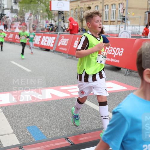 25.04.2026 - Das Zehntel Strokosch-Dieckow http://msf.ph/oto/9622058 25.04.2026 10:55:24 Ziel 5059, 5252, 5421, 5432, 5445, 5847, 6102, 6107, 6109, 6127, 6880, 7097, 7584, 7601, 7905 meine-sportfotos.de