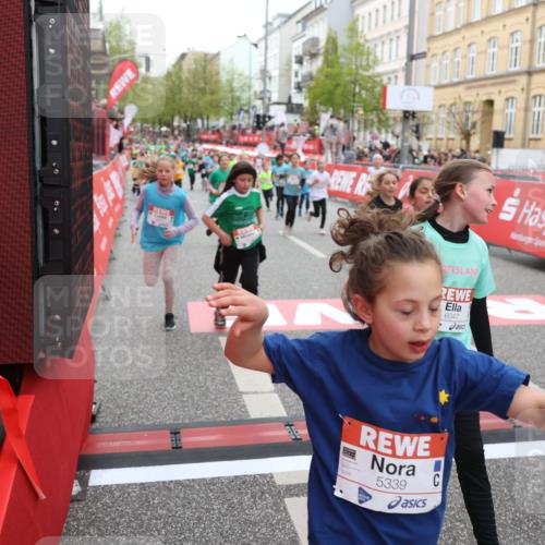 25.04.2026 - Das Zehntel Strokosch-Dieckow http://msf.ph/oto/9622115 25.04.2026 11:00:06 Ziel 5178, 5182, 5187, 5193, 5296, 5339, 5382, 5418, 5459, 5510, 5581, 5704, 5817, 5866, 5916, 6047, 6063, 6258, 6911, 7147, 7593, 7622, 7663, 7780, 7794, 7965 meine-sportfotos.de