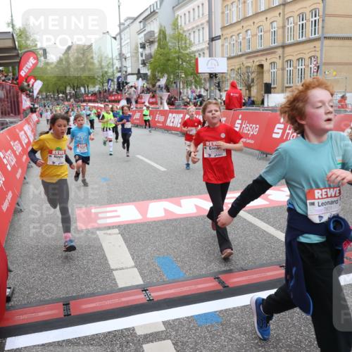 25.04.2026 - Das Zehntel Strokosch-Dieckow http://msf.ph/oto/9622207 25.04.2026 10:55:21 Ziel 5072, 5306, 5355, 5421, 5445, 5755, 5847, 6102, 6107, 6109, 6127, 6635, 6714, 6880, 6972, 7206, 7584, 7601, 7905 meine-sportfotos.de