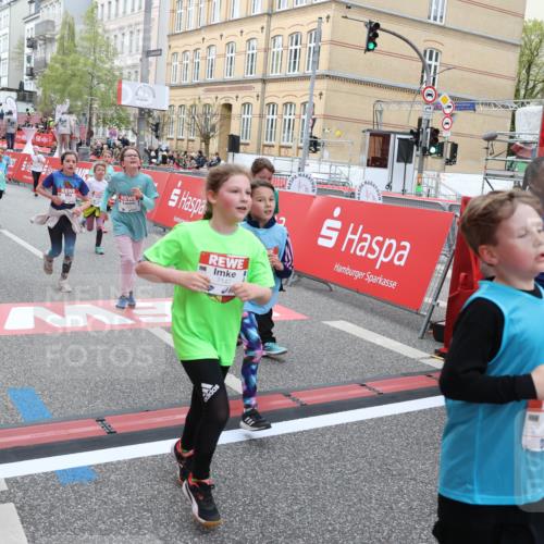 25.04.2026 - Das Zehntel Strokosch-Dieckow http://msf.ph/oto/9622314 25.04.2026 11:00:04 Ziel 5178, 5187, 5296, 5339, 5382, 5418, 5459, 5510, 5581, 5693, 5699, 5704, 5866, 5916, 6047, 6063, 6258, 6911, 7086, 7147, 7313, 7335, 7587, 7593, 7616, 7622, 7663, 7780, 7794, 7965 meine-sportfotos.de