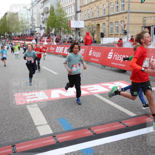 25.04.2026 - Das Zehntel Strokosch-Dieckow http://msf.ph/oto/9622359 25.04.2026 10:55:19 Ziel 5072, 5306, 5355, 5421, 5755, 5847, 6017, 6107, 6127, 6635, 6714, 6972, 7095, 7206, 7526, 7584, 7601, 7905 meine-sportfotos.de