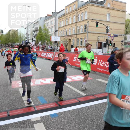 25.04.2026 - Das Zehntel Strokosch-Dieckow http://msf.ph/oto/9622446 25.04.2026 10:55:15 Ziel 5072, 5088, 5098, 5113, 5255, 5306, 5355, 5447, 5470, 5590, 5755, 5901, 5903, 6017, 6070, 6613, 6635, 6714, 6924, 6972, 7095, 7206, 7526 meine-sportfotos.de
