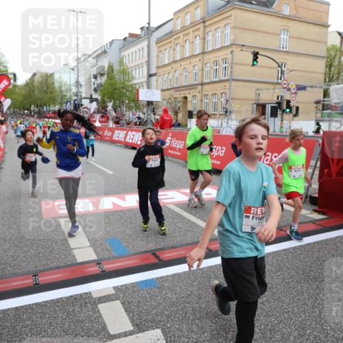 25.04.2026 - Das Zehntel Strokosch-Dieckow http://msf.ph/oto/9622480 25.04.2026 10:55:15 Ziel 5072, 5088, 5098, 5113, 5255, 5306, 5355, 5447, 5470, 5590, 5755, 5901, 5903, 6017, 6070, 6613, 6635, 6714, 6924, 6972, 7095, 7206, 7526 meine-sportfotos.de