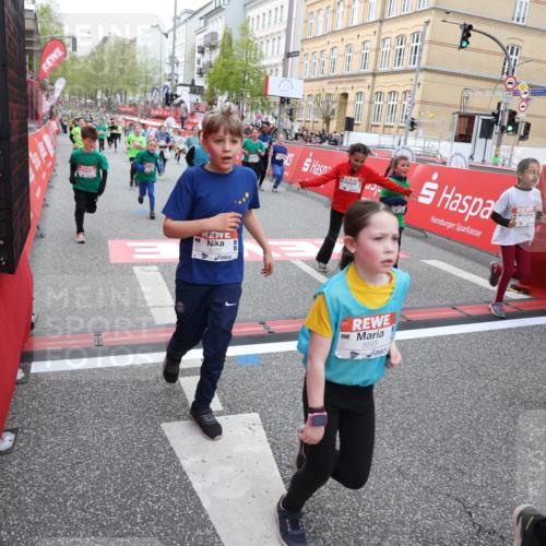 25.04.2026 - Das Zehntel Strokosch-Dieckow http://msf.ph/oto/9622591 25.04.2026 11:00:01 Ziel 5178, 5179, 5296, 5380, 5382, 5399, 5418, 5459, 5595, 5638, 5693, 5699, 5704, 5866, 5962, 6258, 6372, 6547, 7077, 7086, 7147, 7152, 7313, 7333, 7335, 7587, 7616, 7663, 7684, 7780, 7794, 7886 meine-sportfotos.de
