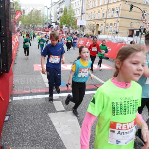 25.04.2026 - Das Zehntel Strokosch-Dieckow http://msf.ph/oto/9622636 25.04.2026 11:00:00 Ziel 5178, 5179, 5307, 5380, 5382, 5399, 5418, 5459, 5489, 5595, 5638, 5693, 5699, 5704, 5866, 5962, 6258, 6372, 6547, 6736, 7077, 7086, 7152, 7313, 7333, 7335, 7397, 7420, 7469, 7587, 7616, 7684, 7780, 7794, 7886 meine-sportfotos.de