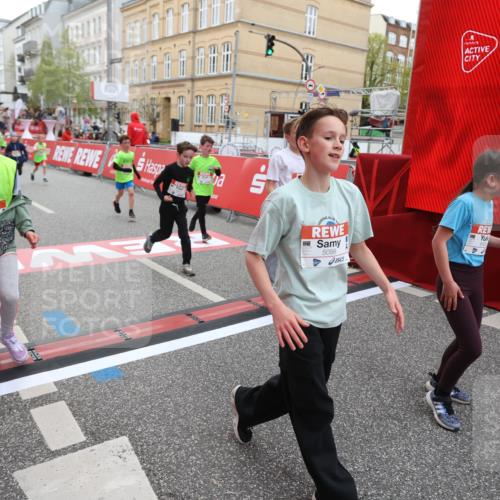 25.04.2026 - Das Zehntel Strokosch-Dieckow http://msf.ph/oto/9622644 25.04.2026 10:55:12 Ziel 5004, 5088, 5098, 5113, 5255, 5376, 5403, 5447, 5470, 5590, 5591, 5901, 5903, 6017, 6070, 6613, 6844, 6920, 6923, 6924, 7095, 7526, 7741, 7949 meine-sportfotos.de