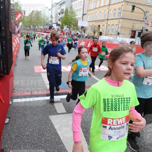 25.04.2026 - Das Zehntel Strokosch-Dieckow http://msf.ph/oto/9622647 25.04.2026 11:00:00 Ziel 5178, 5179, 5307, 5380, 5382, 5399, 5418, 5459, 5489, 5595, 5638, 5693, 5699, 5704, 5866, 5962, 6258, 6372, 6547, 6736, 7077, 7086, 7152, 7313, 7333, 7335, 7397, 7420, 7469, 7587, 7616, 7684, 7780, 7794, 7886 meine-sportfotos.de