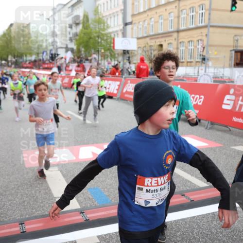 25.04.2026 - Das Zehntel Strokosch-Dieckow http://msf.ph/oto/9622769 25.04.2026 10:55:10 Ziel 5004, 5088, 5098, 5113, 5255, 5376, 5403, 5447, 5470, 5590, 5591, 5901, 5903, 6070, 6613, 6844, 6920, 6923, 6924, 7175, 7249, 7311, 7741, 7949 meine-sportfotos.de