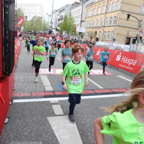 25.04.2026 - Das Zehntel Strokosch-Dieckow http://msf.ph/oto/9622833 25.04.2026 10:59:59 Ziel 5178, 5179, 5307, 5380, 5382, 5399, 5489, 5595, 5638, 5693, 5699, 5866, 5962, 6258, 6372, 6402, 6547, 6736, 7077, 7086, 7152, 7313, 7333, 7335, 7397, 7420, 7469, 7551, 7587, 7616, 7684, 7780, 7886 meine-sportfotos.de