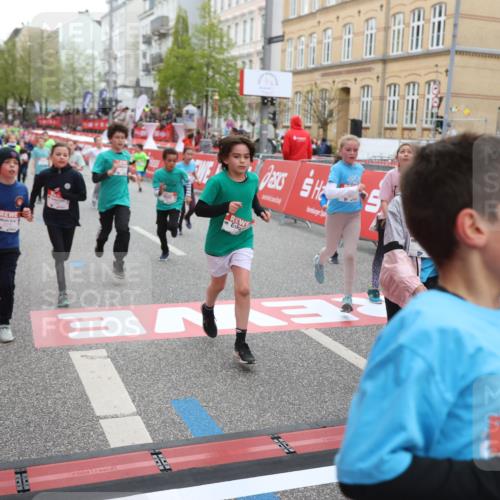 25.04.2026 - Das Zehntel Strokosch-Dieckow http://msf.ph/oto/9622850 25.04.2026 10:55:08 Ziel 5004, 5113, 5376, 5403, 5447, 5548, 5591, 5901, 5903, 6227, 6613, 6696, 6701, 6740, 6844, 6920, 6923, 6924, 7148, 7175, 7249, 7311, 7741, 7752, 7927, 7949 meine-sportfotos.de