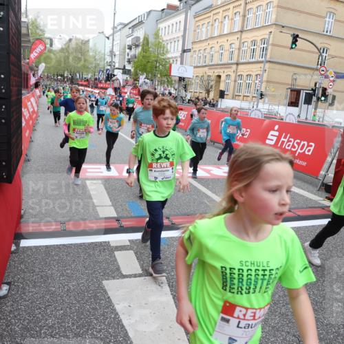 25.04.2026 - Das Zehntel Strokosch-Dieckow http://msf.ph/oto/9622856 25.04.2026 10:59:59 Ziel 5178, 5179, 5307, 5380, 5382, 5399, 5489, 5595, 5638, 5693, 5699, 5866, 5962, 6258, 6372, 6402, 6547, 6736, 7077, 7086, 7152, 7313, 7333, 7335, 7397, 7420, 7469, 7551, 7587, 7616, 7684, 7780, 7886 meine-sportfotos.de