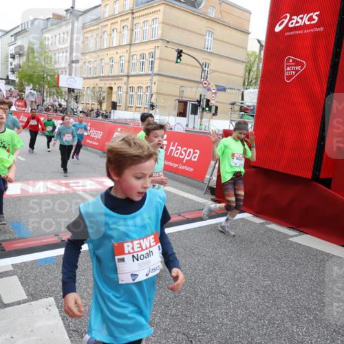 25.04.2026 - Das Zehntel Strokosch-Dieckow http://msf.ph/oto/9622920 25.04.2026 10:59:58 Ziel 5178, 5179, 5307, 5380, 5382, 5399, 5489, 5595, 5638, 5693, 5699, 5962, 6372, 6402, 6547, 6736, 6974, 6978, 7077, 7086, 7152, 7313, 7333, 7335, 7397, 7420, 7469, 7551, 7587, 7616, 7684, 7886 meine-sportfotos.de