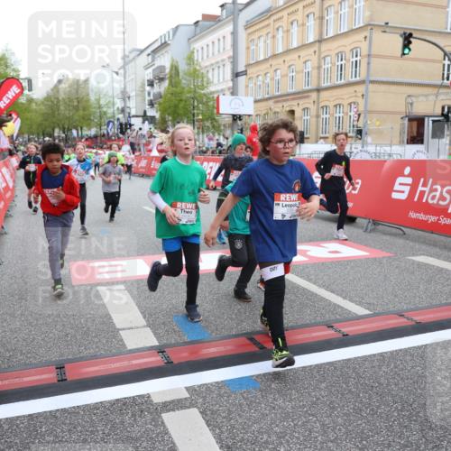 25.04.2026 - Das Zehntel Strokosch-Dieckow http://msf.ph/oto/9623038 25.04.2026 10:55:01 Ziel 5357, 5387, 5390, 5446, 5548, 5786, 5878, 5879, 6036, 6065, 6222, 6227, 6247, 6500, 6505, 6696, 6701, 6740, 6912, 7133, 7148, 7183, 7205, 7307, 7314, 7681, 7752, 7927, 8019, 8041, 8067 meine-sportfotos.de