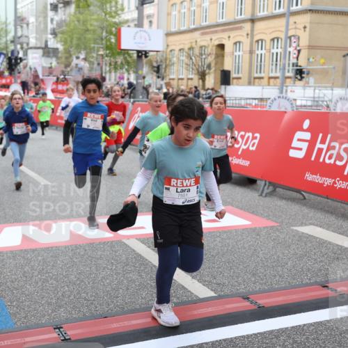 25.04.2026 - Das Zehntel Strokosch-Dieckow http://msf.ph/oto/9623449 25.04.2026 10:59:53 Ziel 5307, 5380, 5399, 5489, 5659, 5669, 5725, 5956, 6372, 6402, 6547, 6736, 6974, 6978, 7276, 7278, 7333, 7339, 7357, 7397, 7420, 7469, 7551, 7886, 7975 meine-sportfotos.de