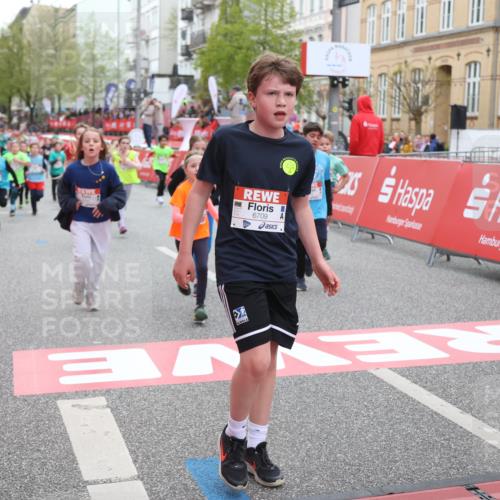 25.04.2026 - Das Zehntel Strokosch-Dieckow http://msf.ph/oto/9623455 25.04.2026 10:54:55 Ziel 5411, 5446, 5584, 5729, 5771, 5786, 5827, 6036, 6076, 6219, 6222, 6226, 6247, 6373, 6393, 6709, 6912, 7133, 7205, 7340, 7623, 7746, 7830, 8019, 8041, 8067 meine-sportfotos.de