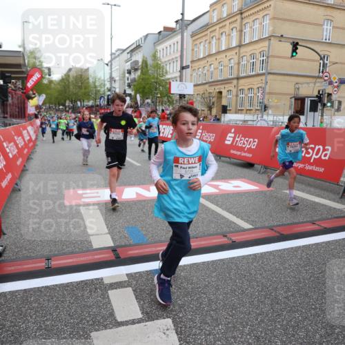 25.04.2026 - Das Zehntel Strokosch-Dieckow http://msf.ph/oto/9623491 25.04.2026 10:54:54 Ziel 5411, 5446, 5584, 5729, 5771, 5827, 6036, 6076, 6219, 6222, 6226, 6247, 6373, 6393, 6709, 7133, 7205, 7340, 7623, 7746, 7830, 8019, 8041 meine-sportfotos.de