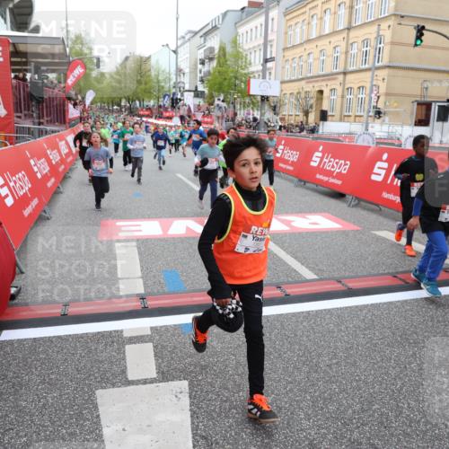 25.04.2026 - Das Zehntel Strokosch-Dieckow http://msf.ph/oto/9623512 25.04.2026 10:59:52 Ziel 5069, 5307, 5489, 5659, 5669, 5725, 5956, 6098, 6101, 6112, 6402, 6736, 6974, 6978, 7276, 7278, 7339, 7357, 7397, 7407, 7420, 7469, 7551, 7975, 7983 meine-sportfotos.de