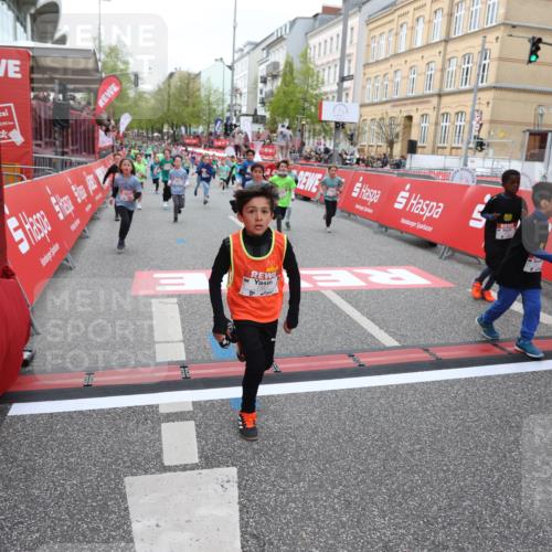 25.04.2026 - Das Zehntel Strokosch-Dieckow http://msf.ph/oto/9623556 25.04.2026 10:59:52 Ziel 5069, 5307, 5489, 5659, 5669, 5725, 5956, 6098, 6101, 6112, 6402, 6736, 6974, 6978, 7276, 7278, 7339, 7357, 7397, 7407, 7420, 7469, 7551, 7975, 7983 meine-sportfotos.de
