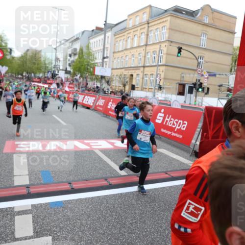 25.04.2026 - Das Zehntel Strokosch-Dieckow http://msf.ph/oto/9623637 25.04.2026 10:59:50 Ziel 5022, 5069, 5659, 5669, 5725, 5808, 5956, 6098, 6101, 6108, 6112, 6129, 6588, 6974, 6978, 7276, 7278, 7339, 7357, 7407, 7598, 7634, 7975, 7983 meine-sportfotos.de