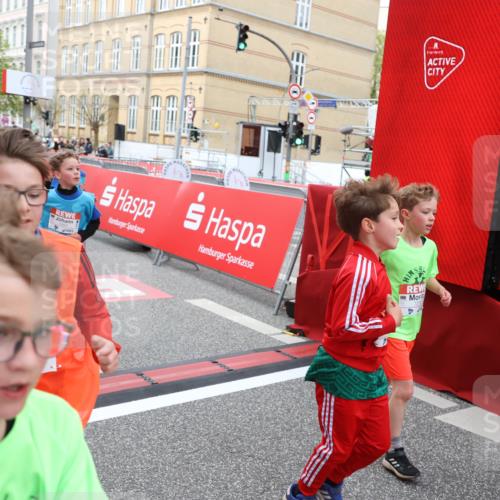 25.04.2026 - Das Zehntel Strokosch-Dieckow http://msf.ph/oto/9623646 25.04.2026 10:59:50 Ziel 5022, 5069, 5659, 5669, 5725, 5808, 5956, 6098, 6101, 6108, 6112, 6129, 6588, 6974, 6978, 7276, 7278, 7339, 7357, 7407, 7598, 7634, 7975, 7983 meine-sportfotos.de