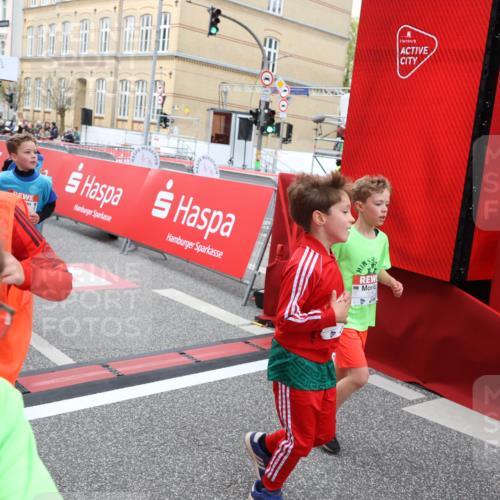 25.04.2026 - Das Zehntel Strokosch-Dieckow http://msf.ph/oto/9623652 25.04.2026 10:59:50 Ziel 5022, 5069, 5659, 5669, 5725, 5808, 5956, 6098, 6101, 6108, 6112, 6129, 6588, 6974, 6978, 7276, 7278, 7339, 7357, 7407, 7598, 7634, 7975, 7983 meine-sportfotos.de