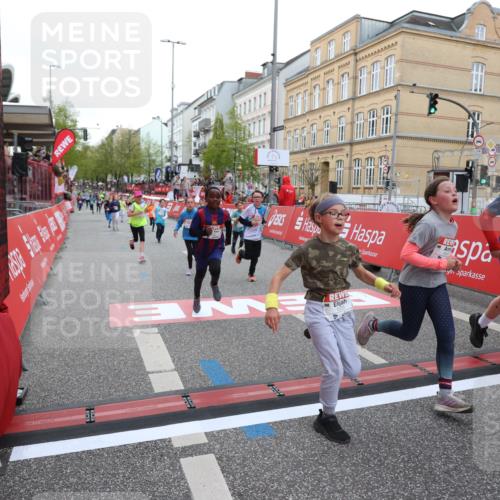 25.04.2026 - Das Zehntel Strokosch-Dieckow http://msf.ph/oto/9623736 25.04.2026 10:54:50 Ziel 5234, 5411, 5713, 5906, 6076, 6364, 6623, 7340, 7746, 7830, 7940 meine-sportfotos.de