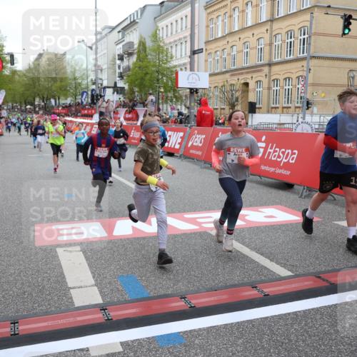 25.04.2026 - Das Zehntel Strokosch-Dieckow http://msf.ph/oto/9623798 25.04.2026 10:54:50 Ziel 5234, 5411, 5713, 5906, 6076, 6364, 6623, 7340, 7746, 7830, 7940 meine-sportfotos.de