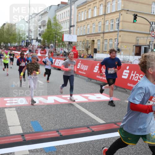 25.04.2026 - Das Zehntel Strokosch-Dieckow http://msf.ph/oto/9623815 25.04.2026 10:54:50 Ziel 5234, 5411, 5713, 5906, 6076, 6364, 6623, 7340, 7746, 7830, 7940 meine-sportfotos.de
