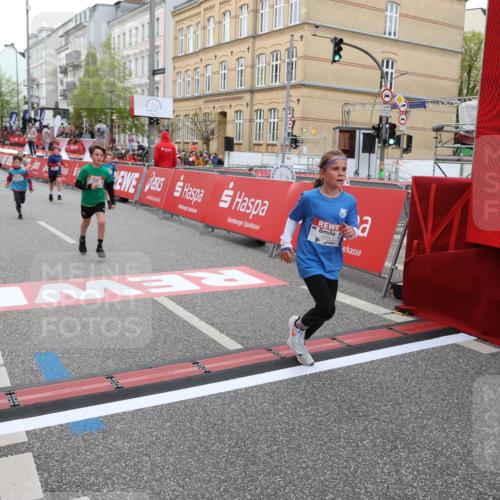 25.04.2026 - Das Zehntel Strokosch-Dieckow http://msf.ph/oto/9623997 25.04.2026 10:54:46 Ziel 5234, 5424, 5558, 5564, 5683, 5713, 5906, 6060, 6213, 6364, 6623, 7191, 7194, 7233, 7253, 7697, 7940 meine-sportfotos.de