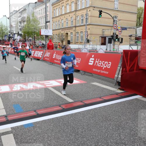 25.04.2026 - Das Zehntel Strokosch-Dieckow http://msf.ph/oto/9624071 25.04.2026 10:54:46 Ziel 5234, 5424, 5558, 5564, 5683, 5713, 5906, 6060, 6213, 6364, 6623, 7191, 7194, 7233, 7253, 7697, 7940 meine-sportfotos.de