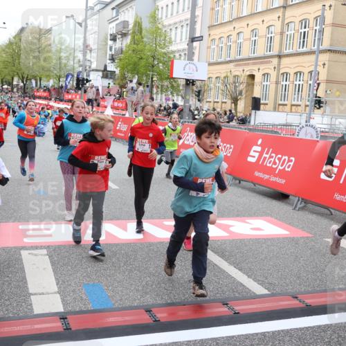25.04.2026 - Das Zehntel Strokosch-Dieckow http://msf.ph/oto/9624095 25.04.2026 10:59:44 Ziel 5015, 5022, 5069, 5311, 5316, 5323, 5347, 5668, 5808, 5933, 6098, 6101, 6108, 6112, 6129, 6369, 6467, 6588, 6746, 6759, 7080, 7232, 7407, 7467, 7597, 7598, 7634, 7636, 7666, 7866, 7983 meine-sportfotos.de