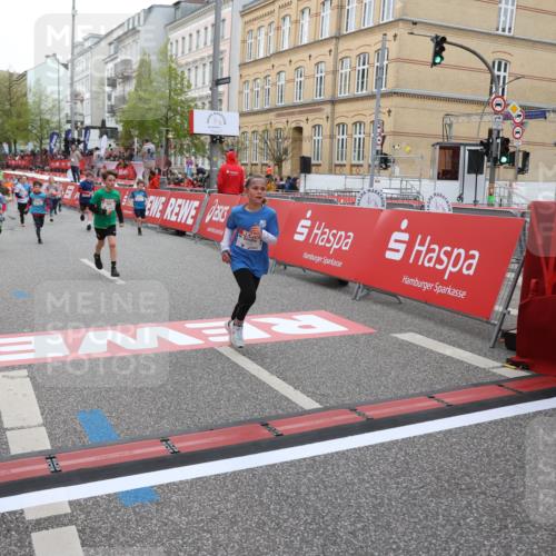 25.04.2026 - Das Zehntel Strokosch-Dieckow http://msf.ph/oto/9624105 25.04.2026 10:54:46 Ziel 5234, 5424, 5558, 5564, 5683, 5713, 5906, 6060, 6213, 6364, 6623, 7191, 7194, 7233, 7253, 7697, 7940 meine-sportfotos.de