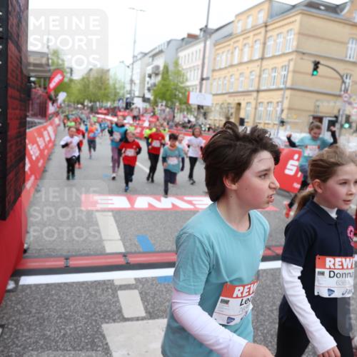 25.04.2026 - Das Zehntel Strokosch-Dieckow http://msf.ph/oto/9624175 25.04.2026 10:59:44 Ziel 5015, 5022, 5069, 5311, 5316, 5323, 5347, 5668, 5808, 5933, 6098, 6101, 6108, 6112, 6129, 6369, 6467, 6588, 6746, 6759, 7080, 7232, 7407, 7467, 7597, 7598, 7634, 7636, 7666, 7866, 7983 meine-sportfotos.de